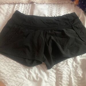 Lululemon speed up high rise shorts
